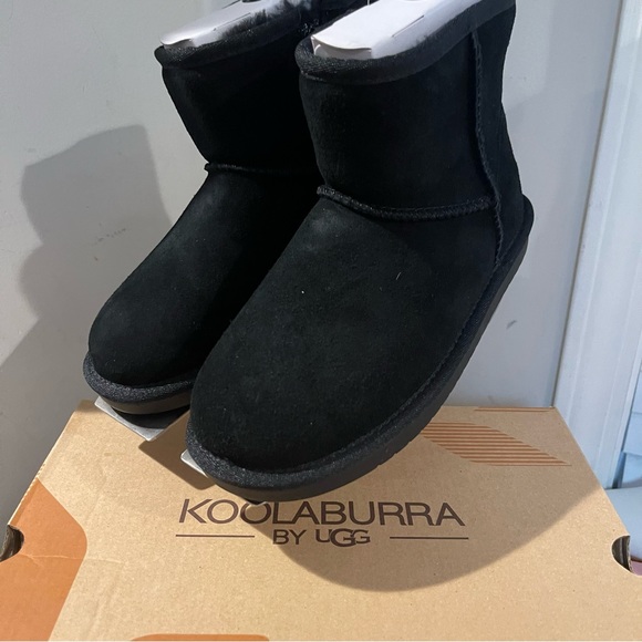 Koolaburra by UGG Unisex-Child Koola Mini Fashion zipper Boot - Picture 1 of 7